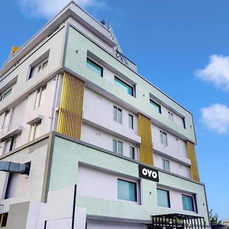 Super Townhouse Dev'S Inn By Cj Gunadala Dış mekan fotoğraf