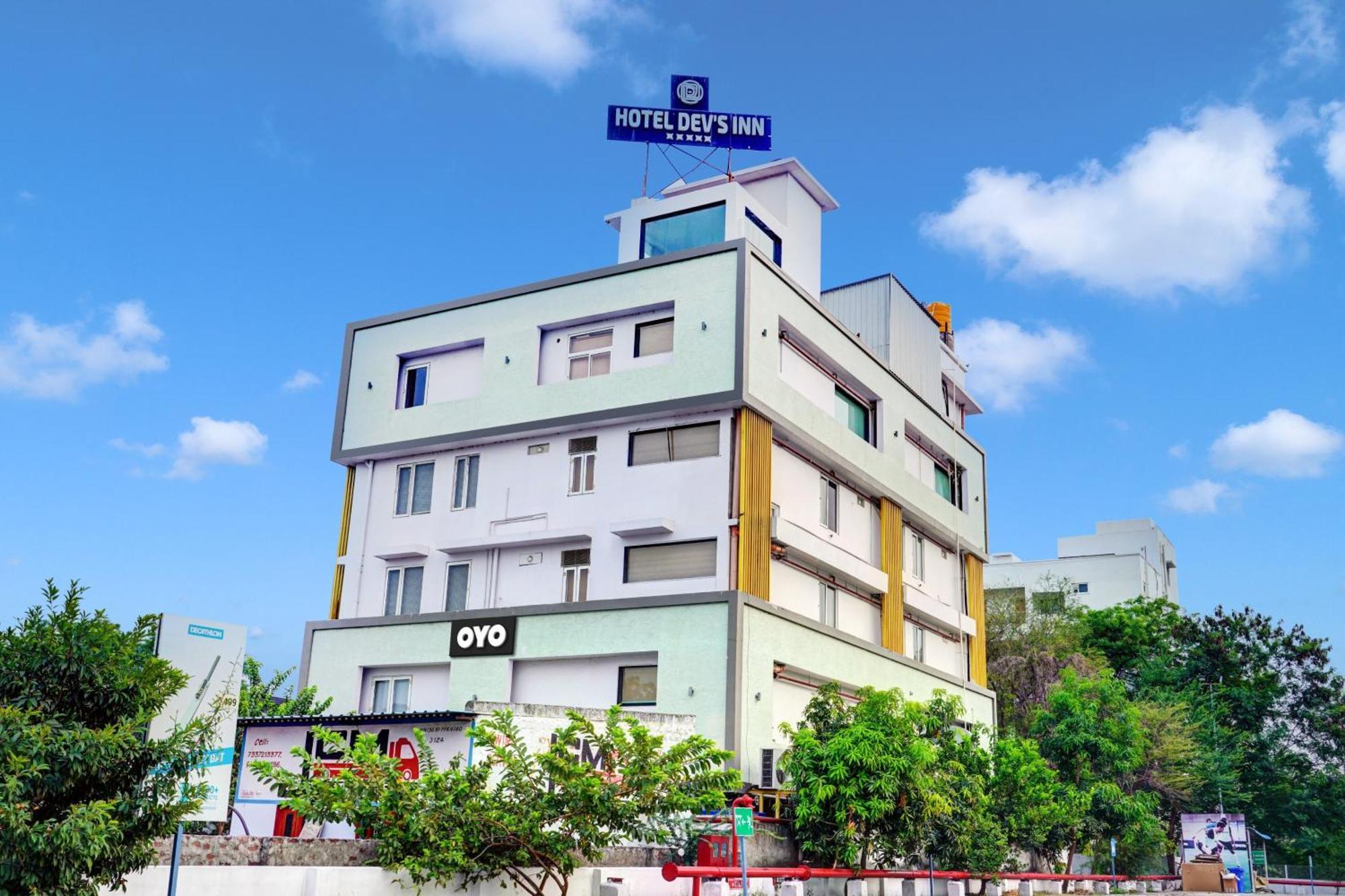 Super Townhouse Dev'S Inn By Cj Gunadala Dış mekan fotoğraf