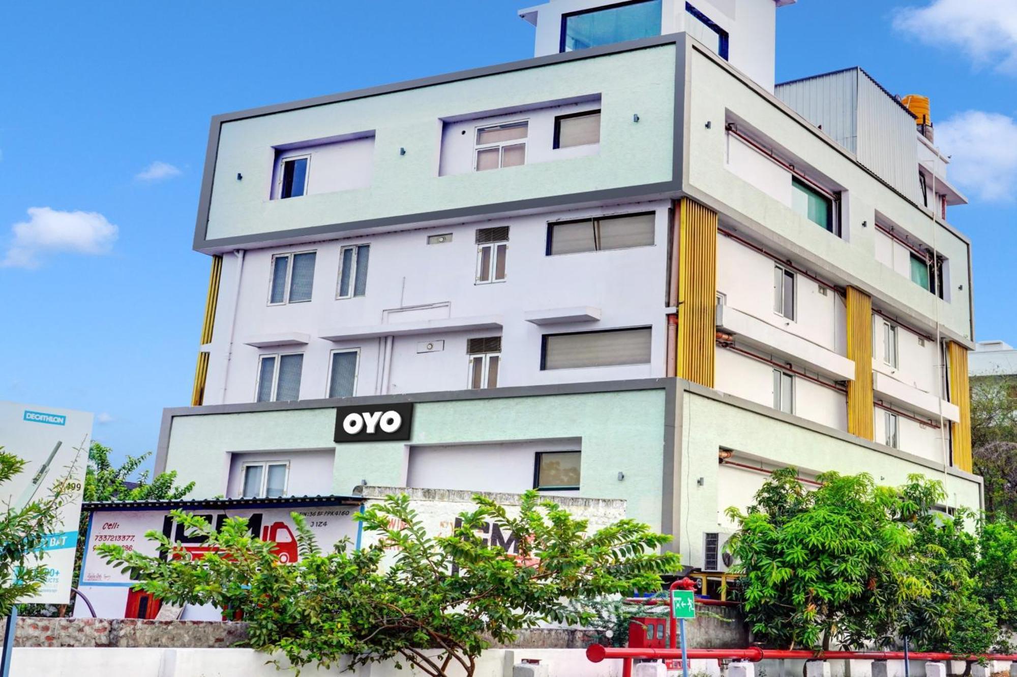 Super Townhouse Dev'S Inn By Cj Gunadala Dış mekan fotoğraf