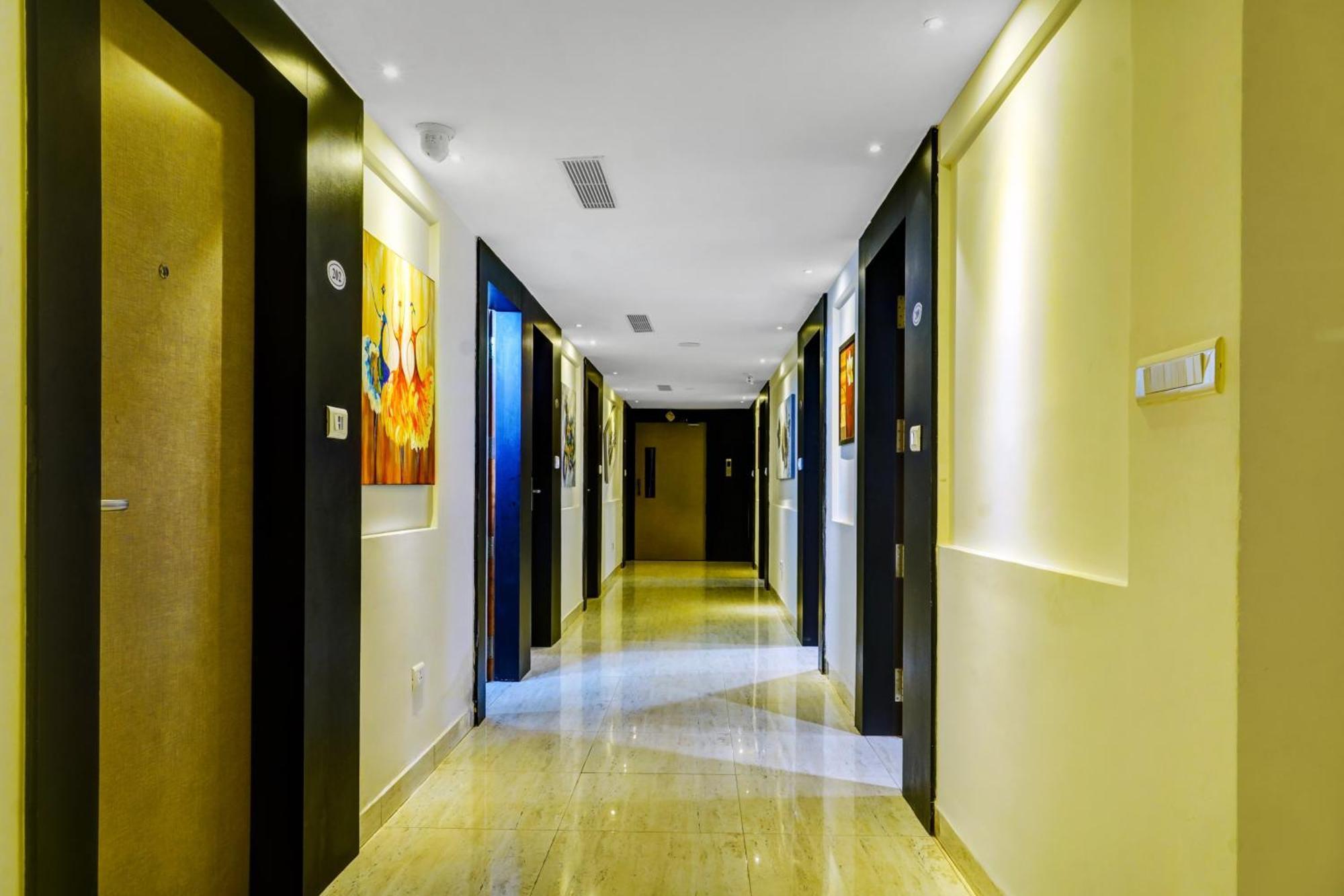 Super Townhouse Dev'S Inn By Cj Gunadala Dış mekan fotoğraf